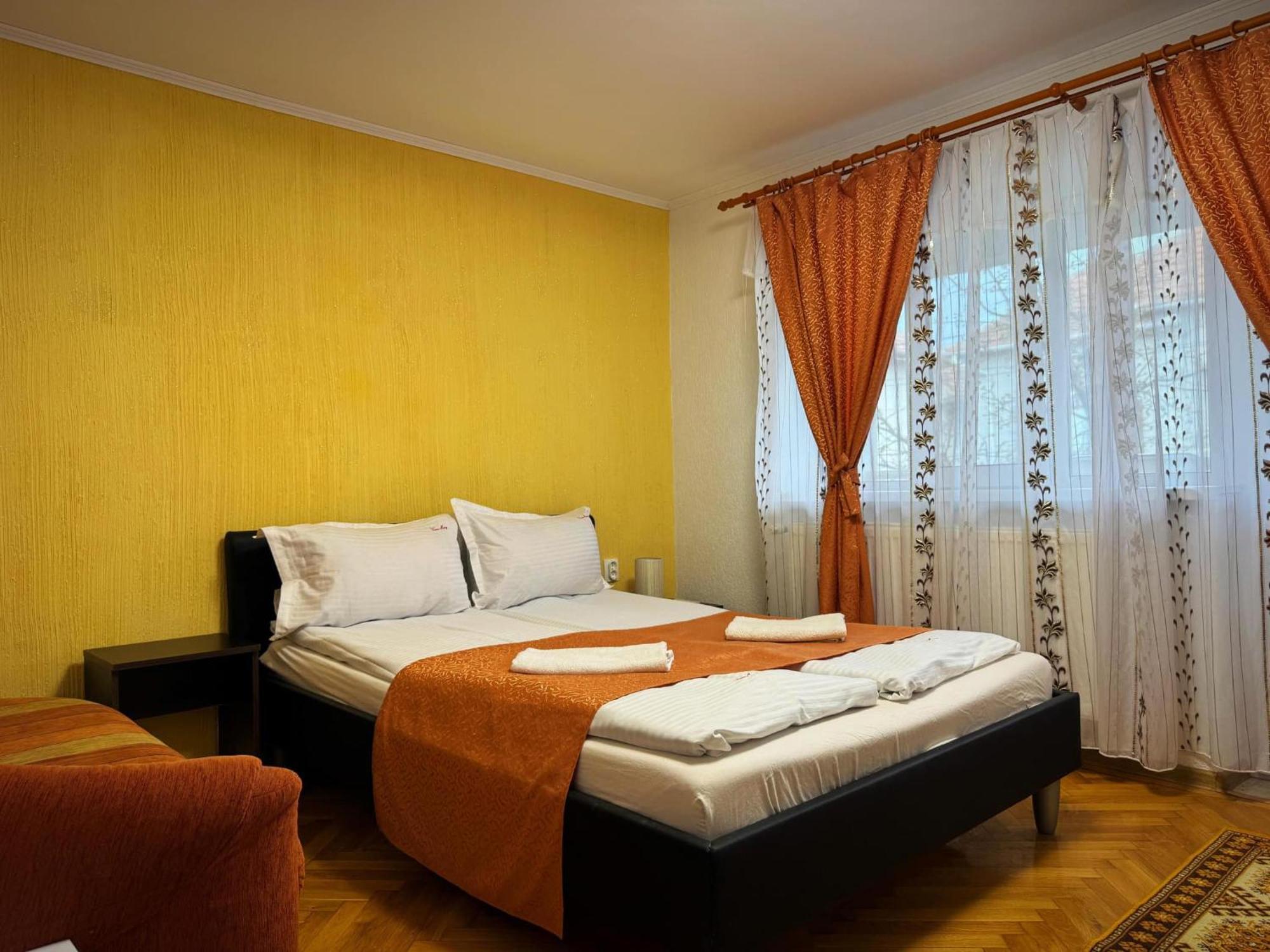 Casa Mary Hotel Haţeg Exterior foto